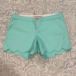 LIKE NEW Lilly Pulitzer Buttercup Shorts